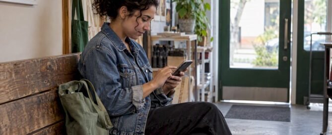 Creator testing a tipping payment on phone